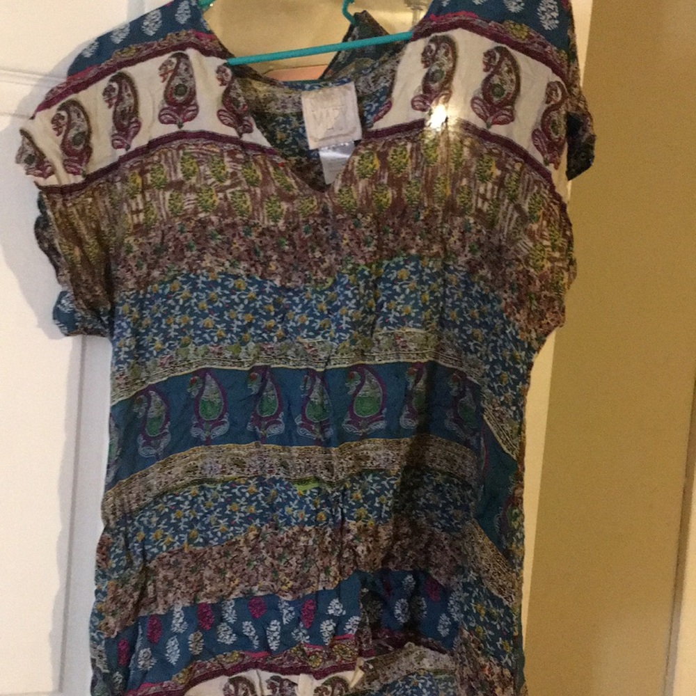 Flowy cute top